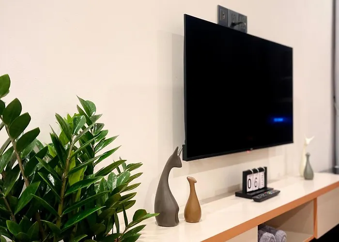 Căn hộ Căn Hộ Cao Cấp Icon40 Hạ Long